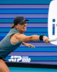 斯瓦泰克迈阿密站爆冷一轮游 连续首战获胜纪录遭终结